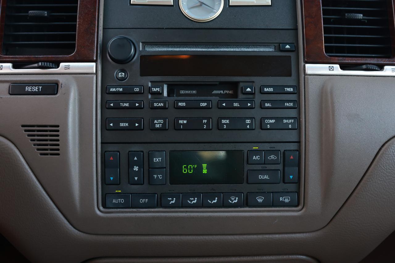 Lincoln Town Car  2003