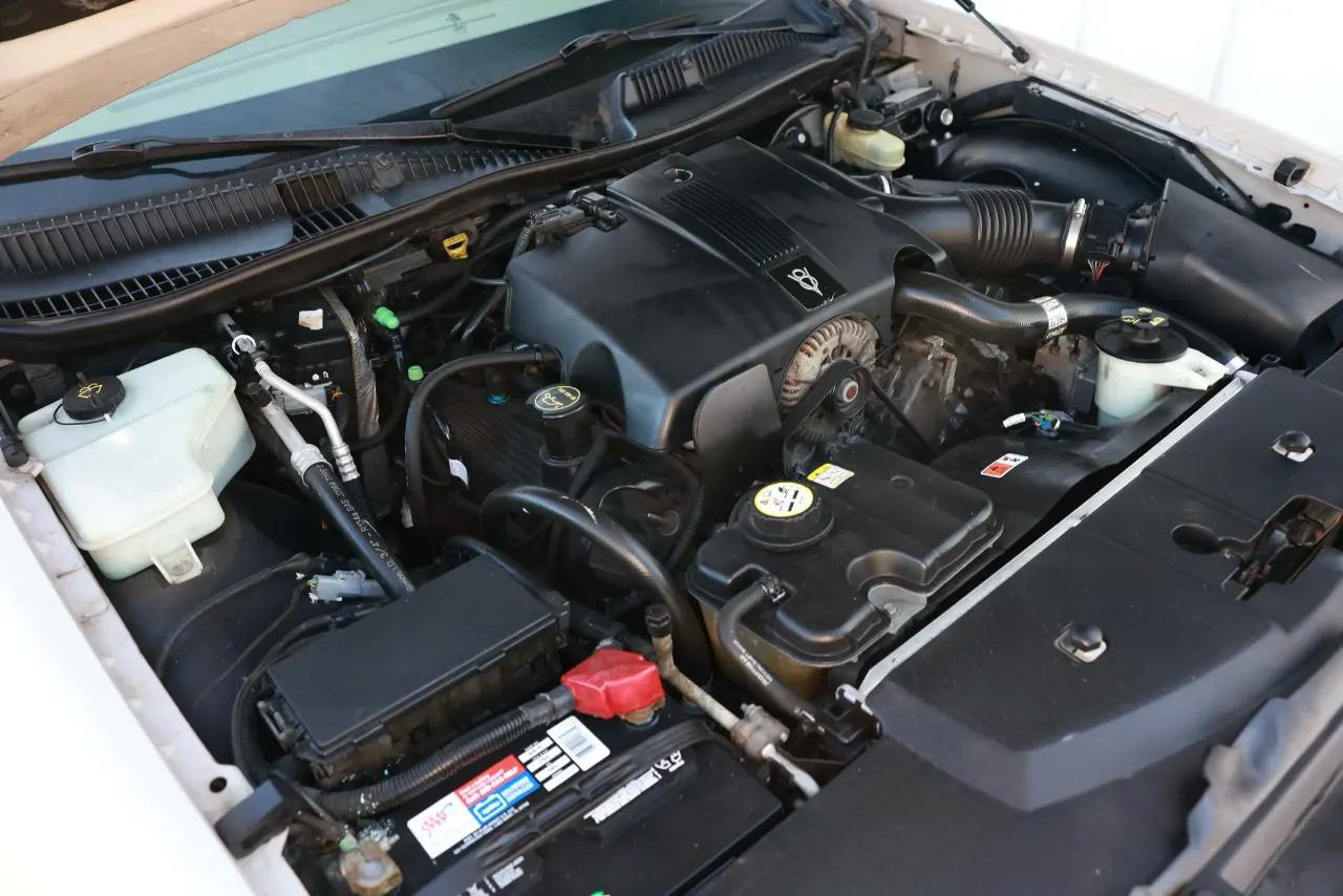 Lincoln Town Car  2003