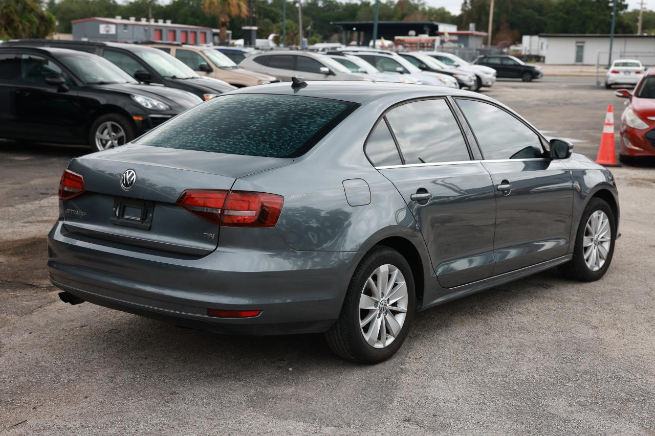 Volkswagen Jetta Sedan  2016