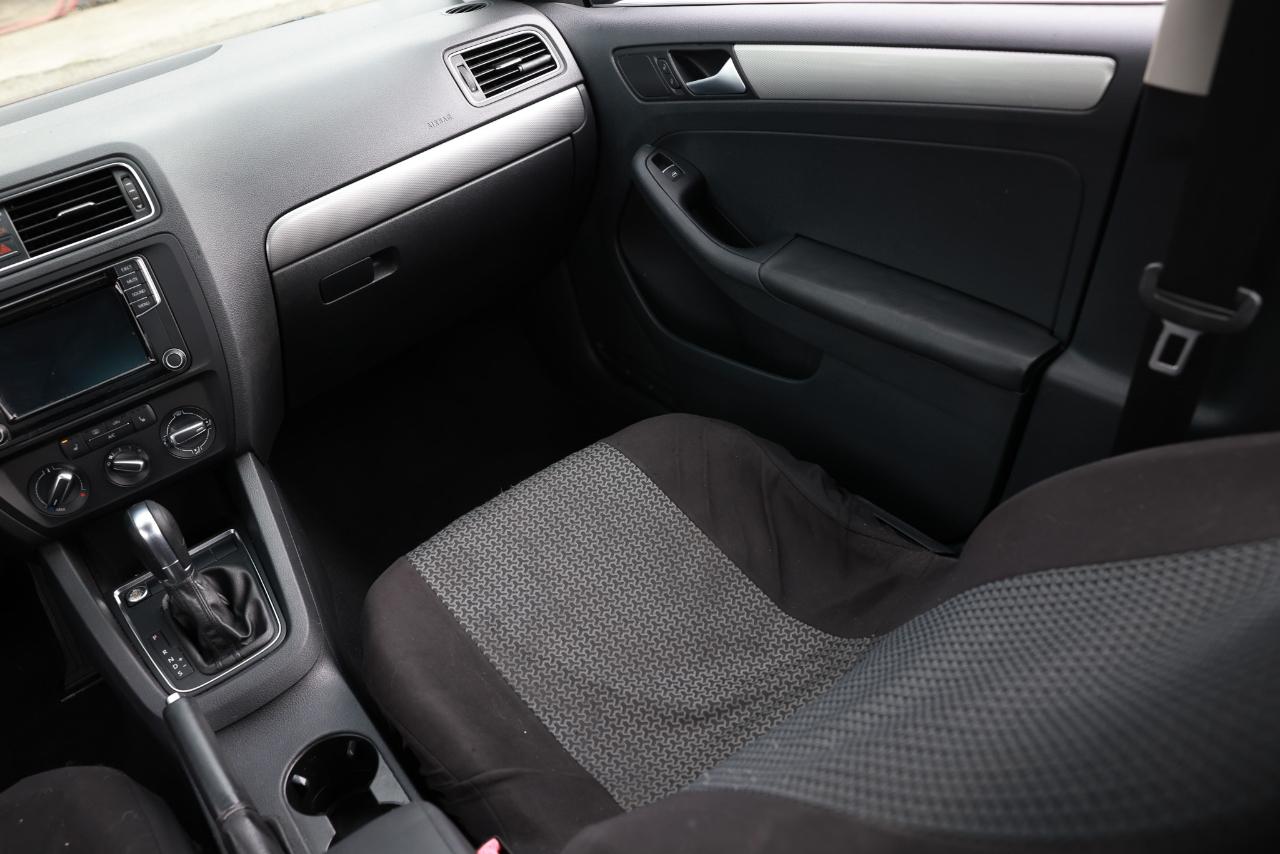 Volkswagen Jetta Sedan  2016