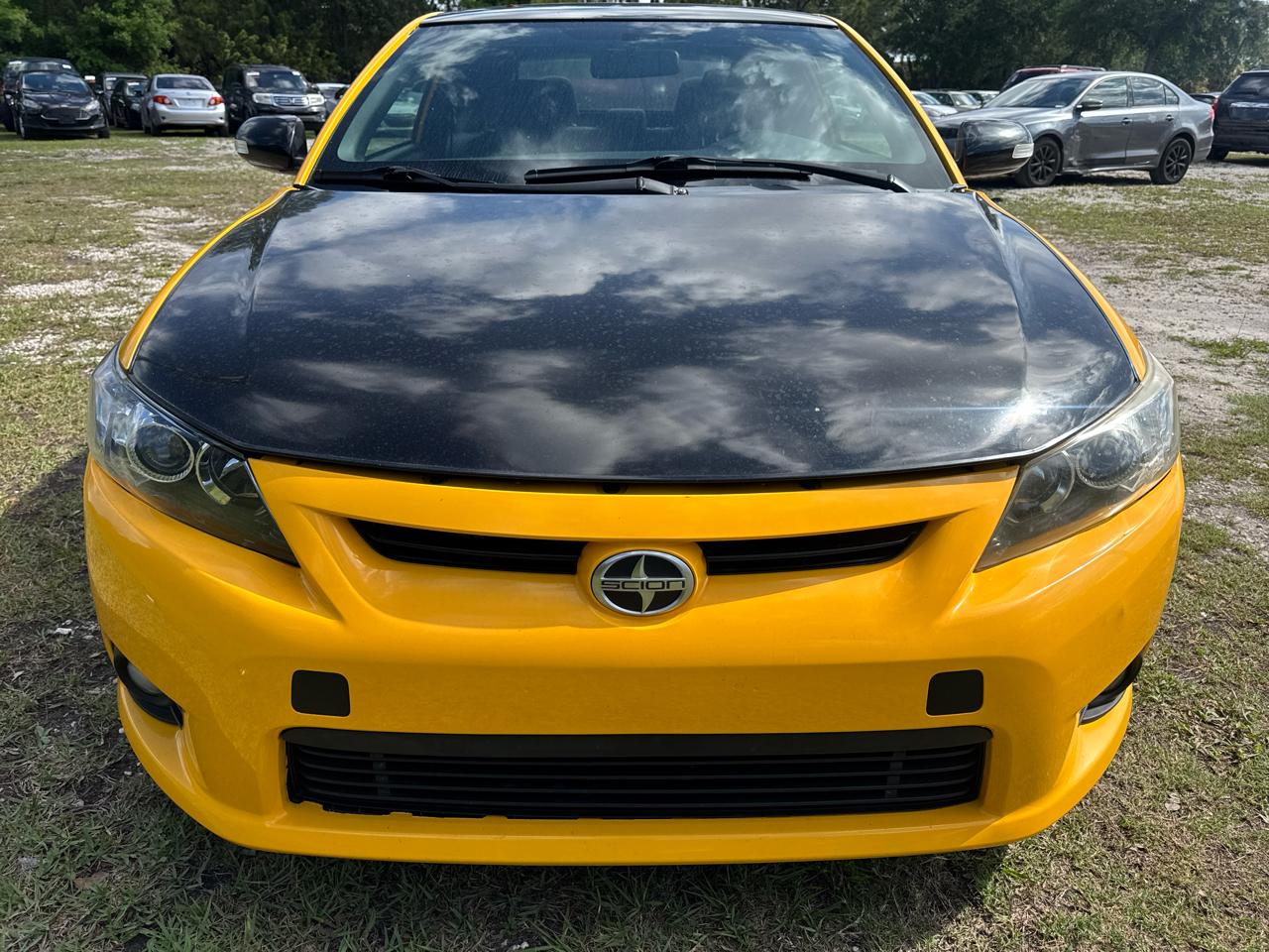 Scion tC  2012