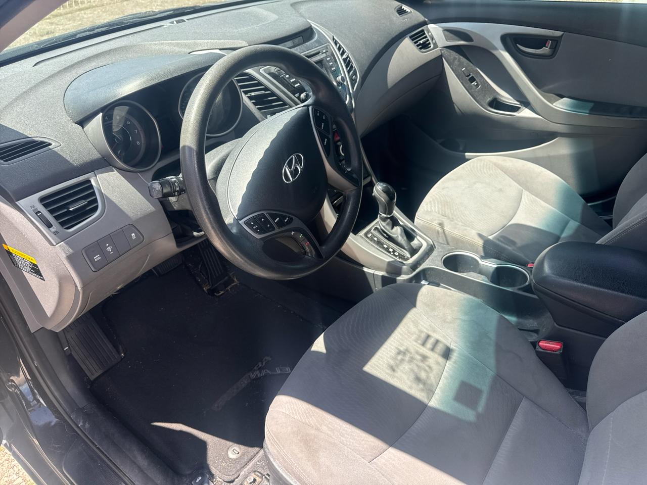 Hyundai Elantra SE 2014