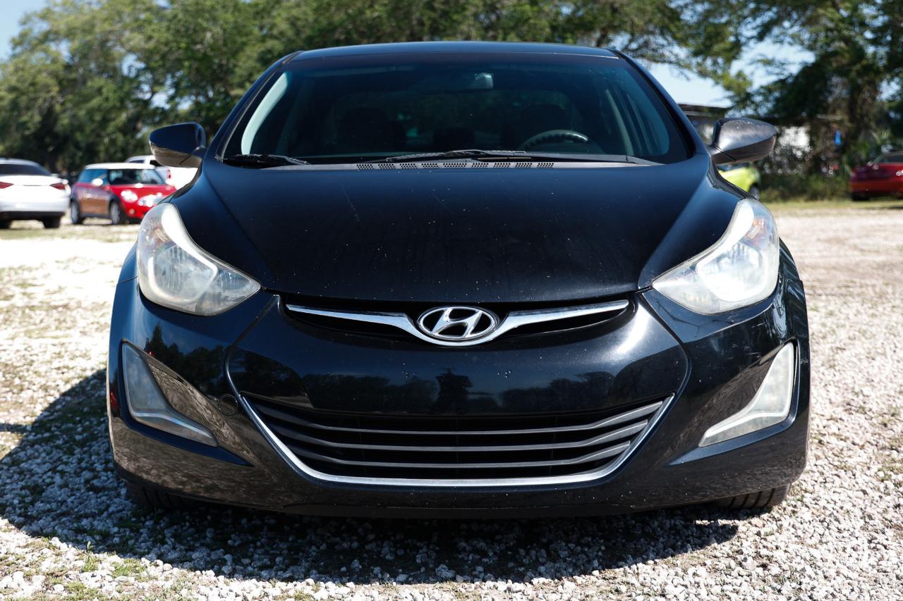 Hyundai Elantra  2014