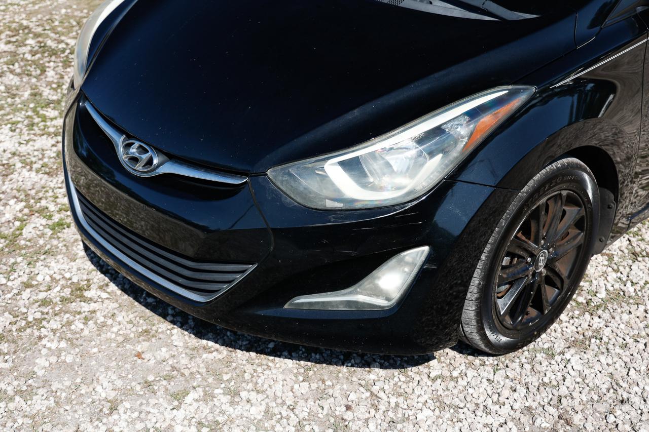 Hyundai Elantra  2014