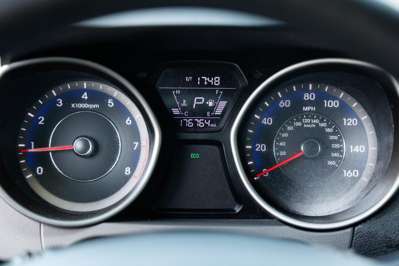 Hyundai Elantra  2014