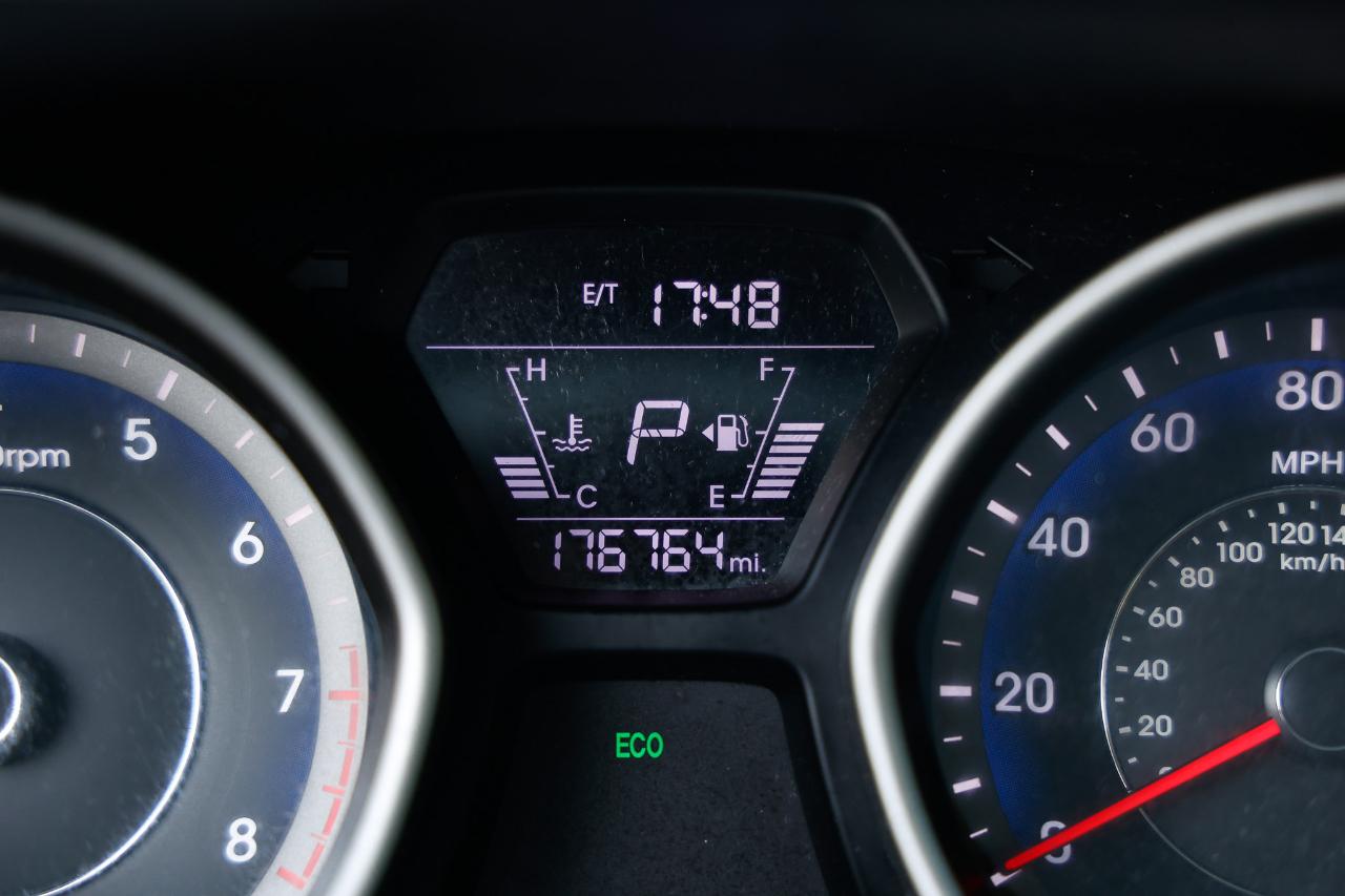 Hyundai Elantra  2014