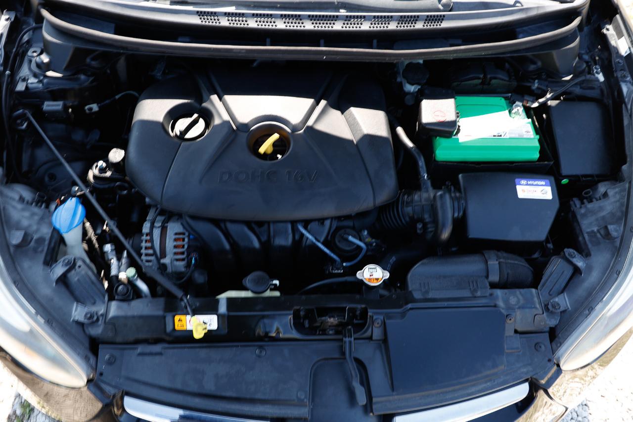 Hyundai Elantra  2014