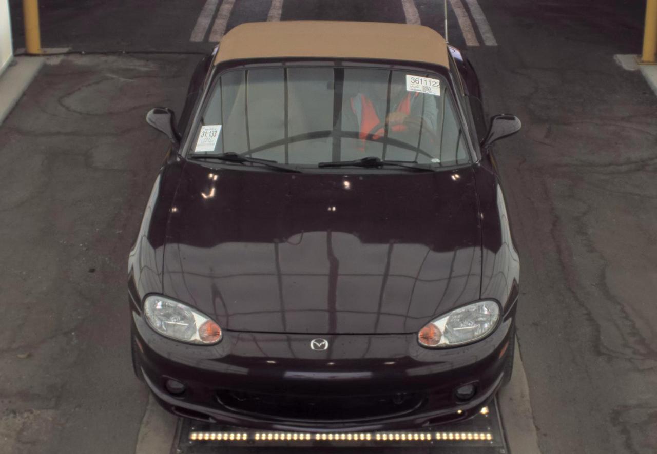 Mazda MX-5 Miata  2000