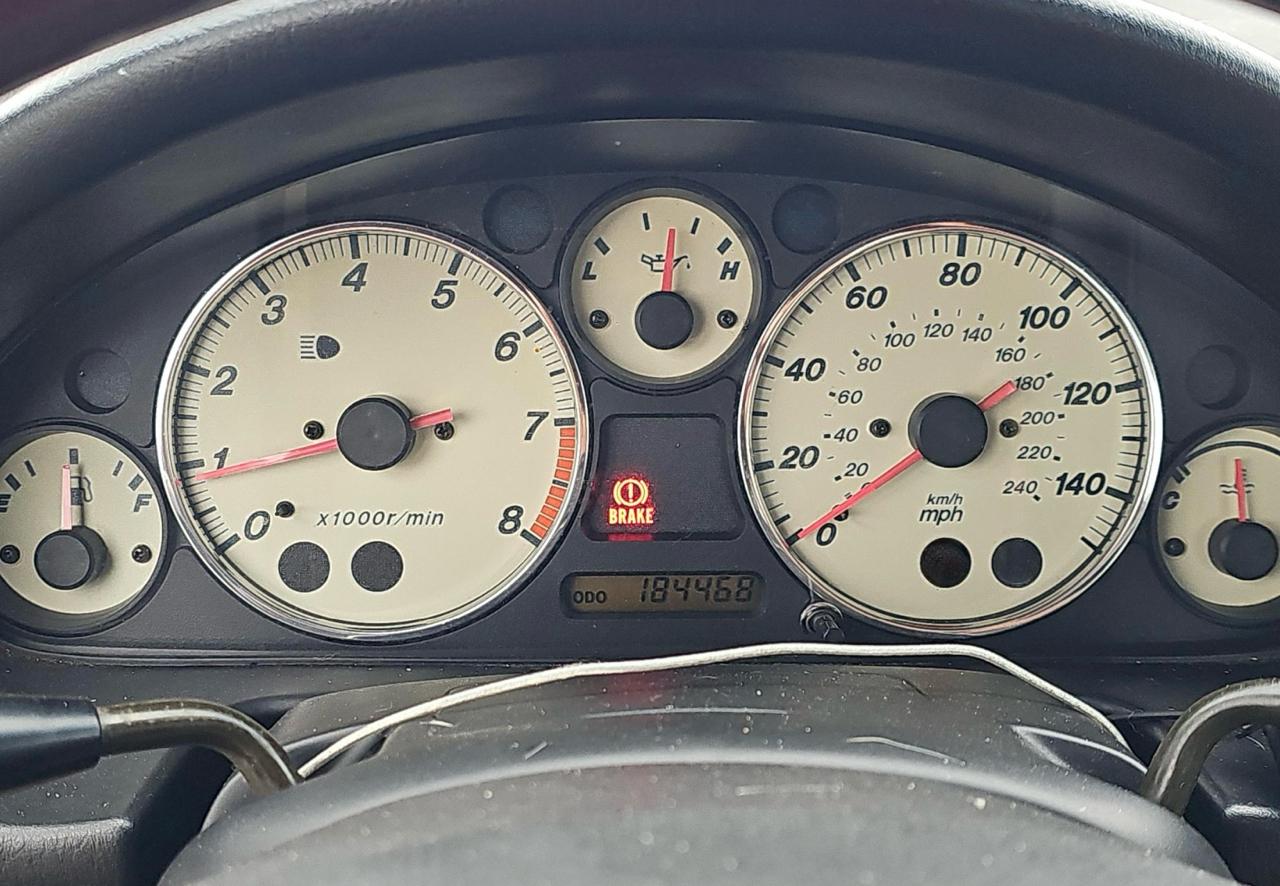 Mazda MX-5 Miata  2000