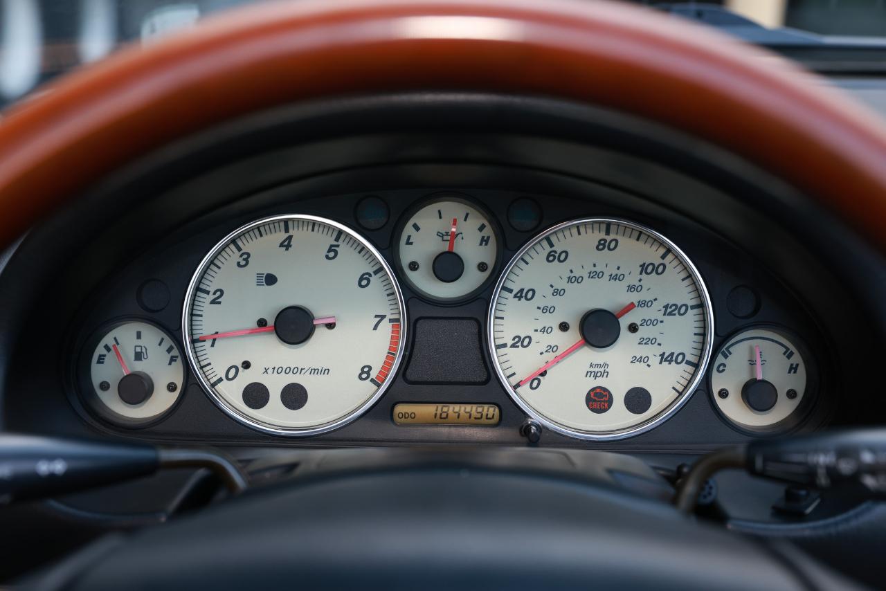 Mazda MX-5 Miata  2000