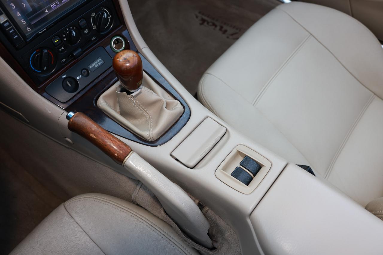 Mazda MX-5 Miata  2000