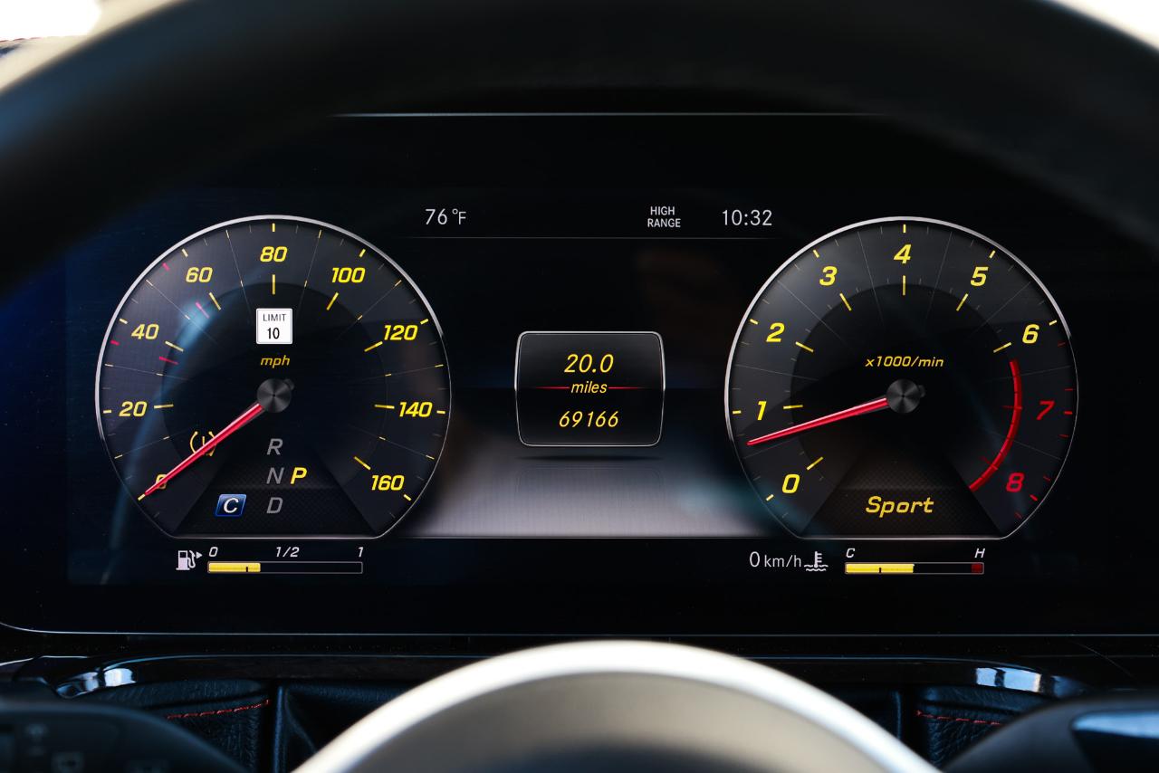 Mercedes-Benz G-Class  2019