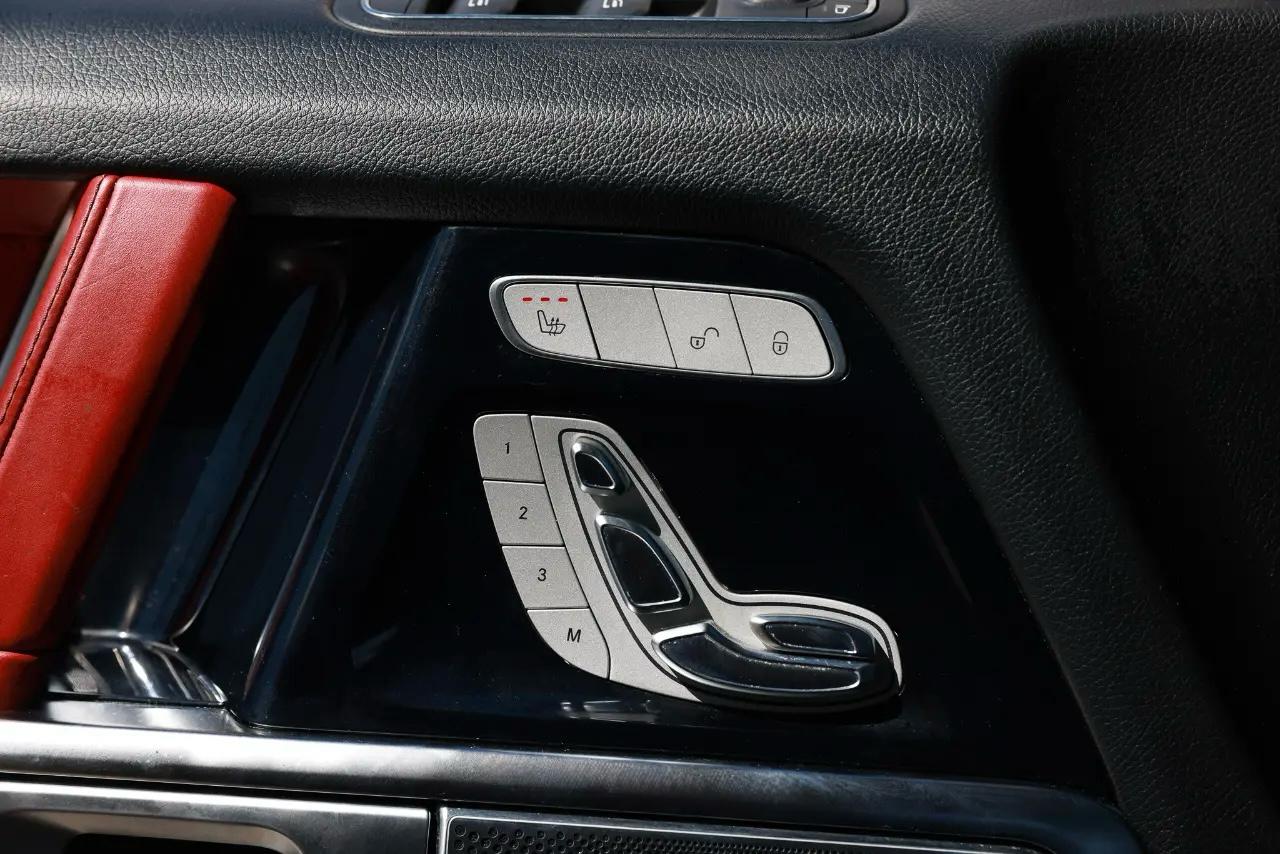 Mercedes-Benz G-Class  2019