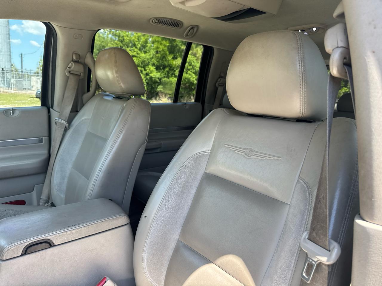 Chrysler Aspen  2007