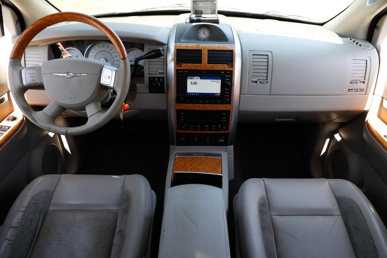 Chrysler Aspen  2007