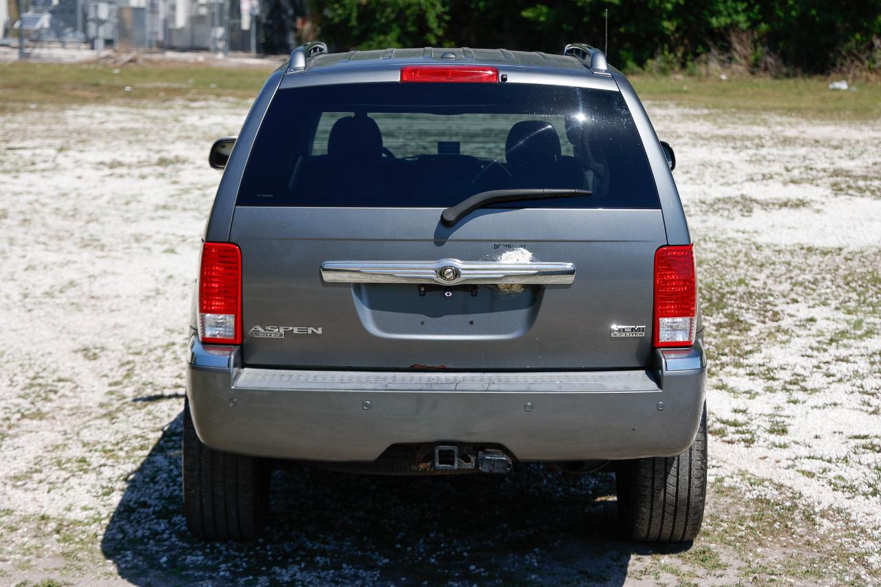 Chrysler Aspen  2007