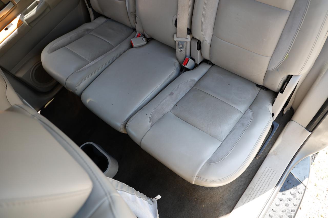 Chrysler Aspen  2007