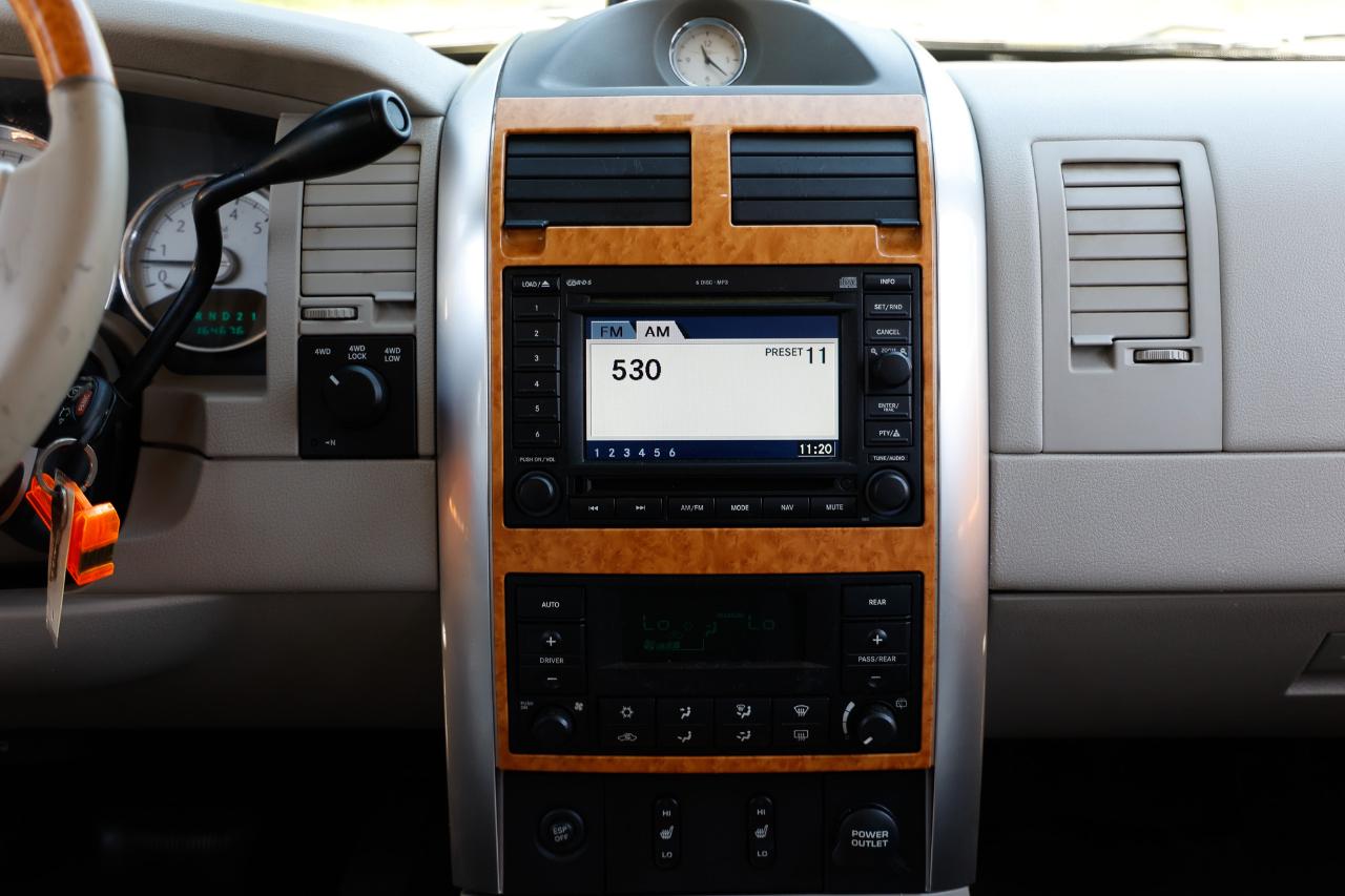 Chrysler Aspen  2007