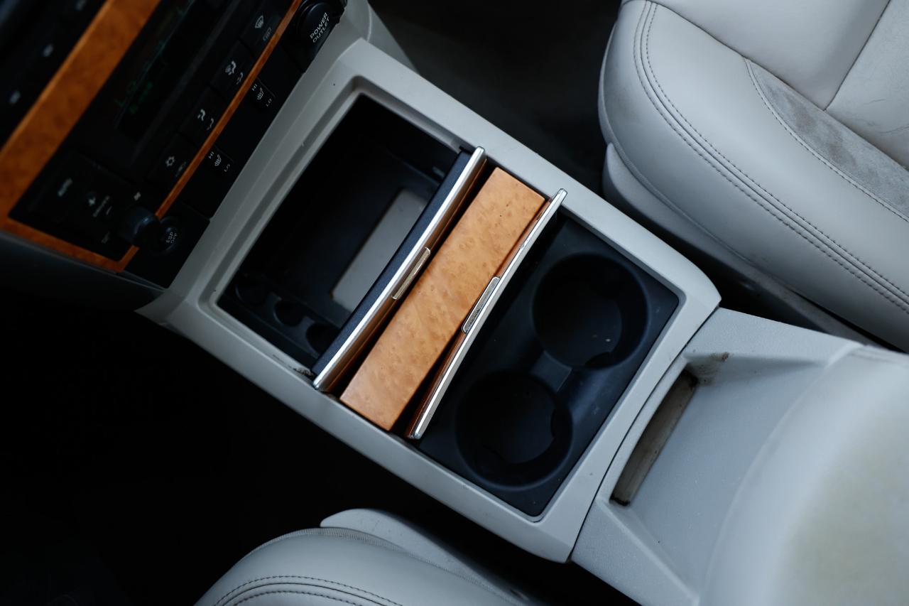 Chrysler Aspen  2007