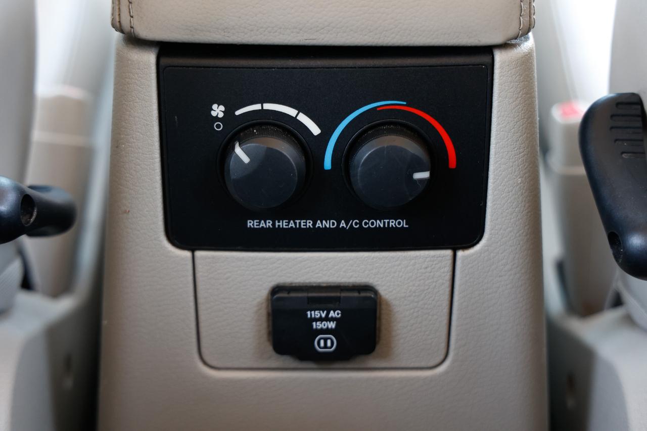 Chrysler Aspen  2007