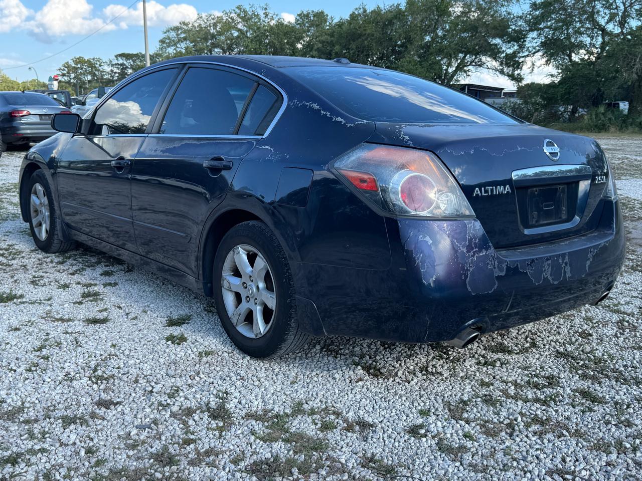 Nissan Altima  2008