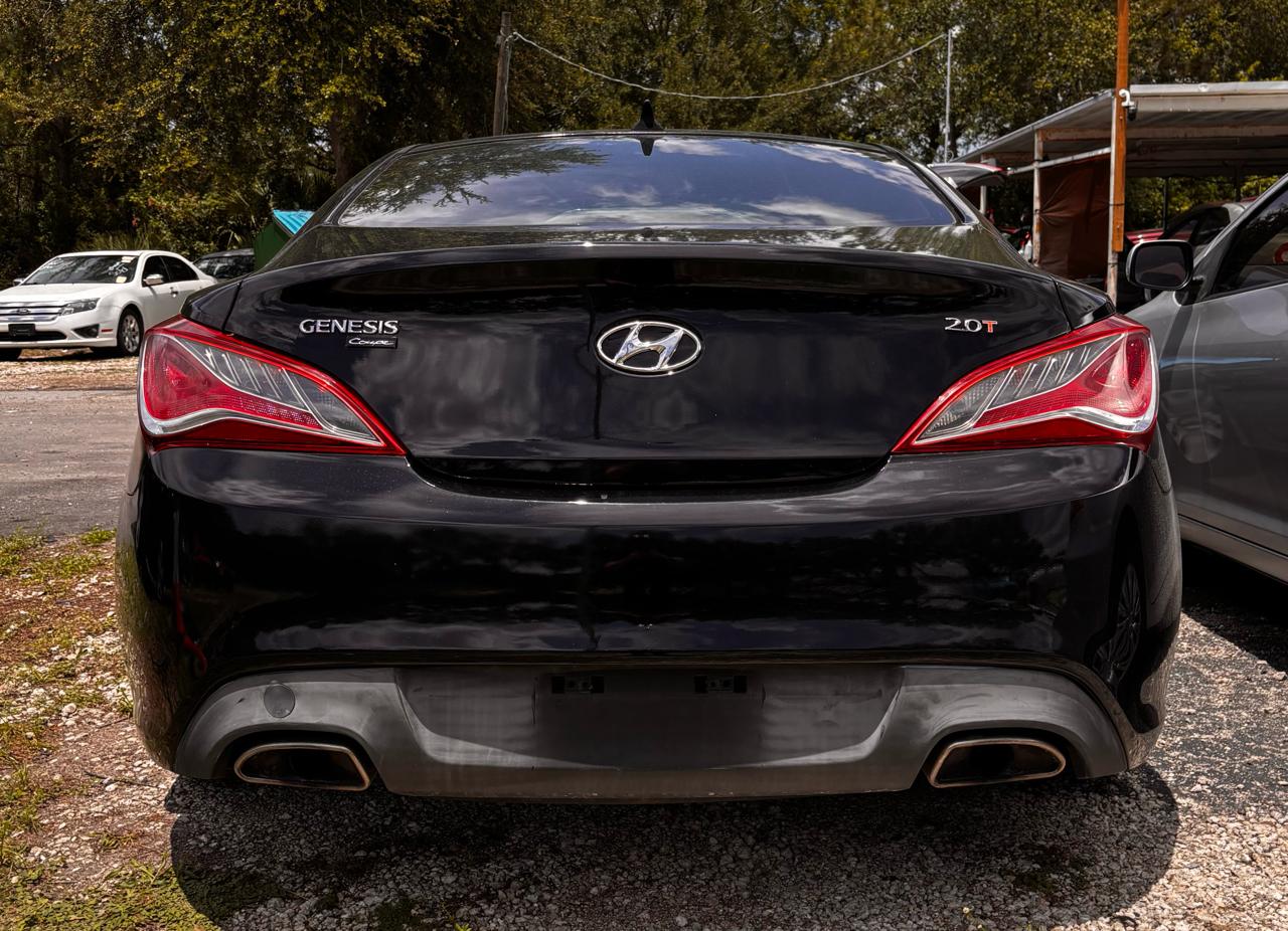 Hyundai Genesis Coupe  2013