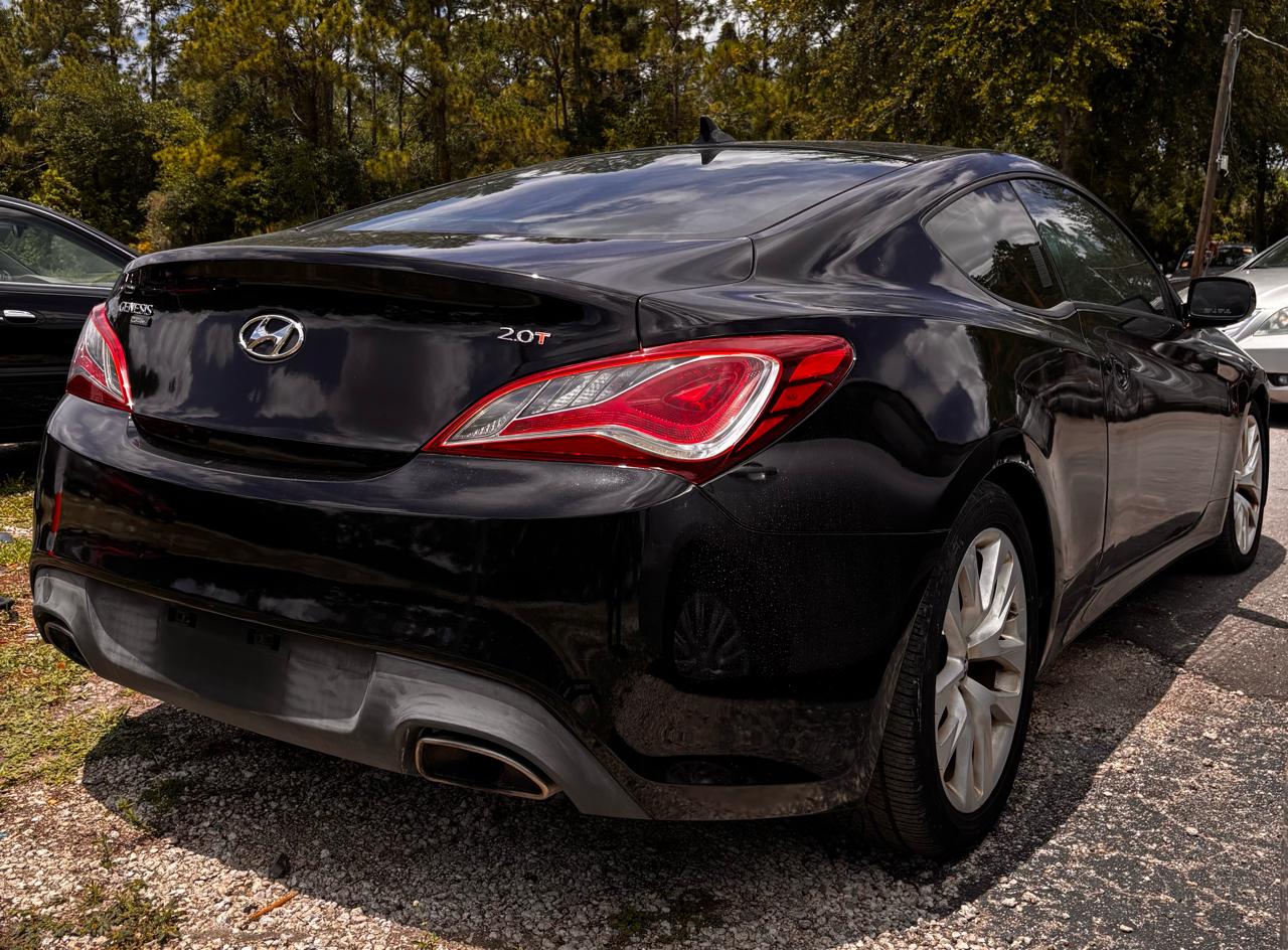 Hyundai Genesis Coupe  2013