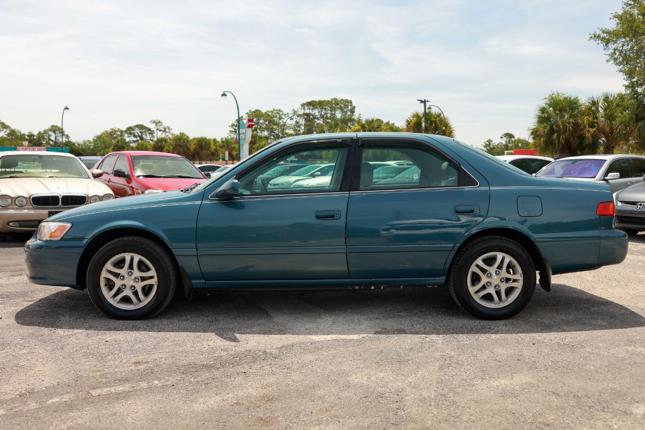 Toyota Camry  2000