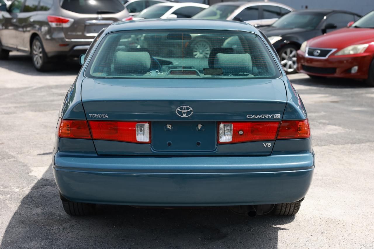 Toyota Camry  2000