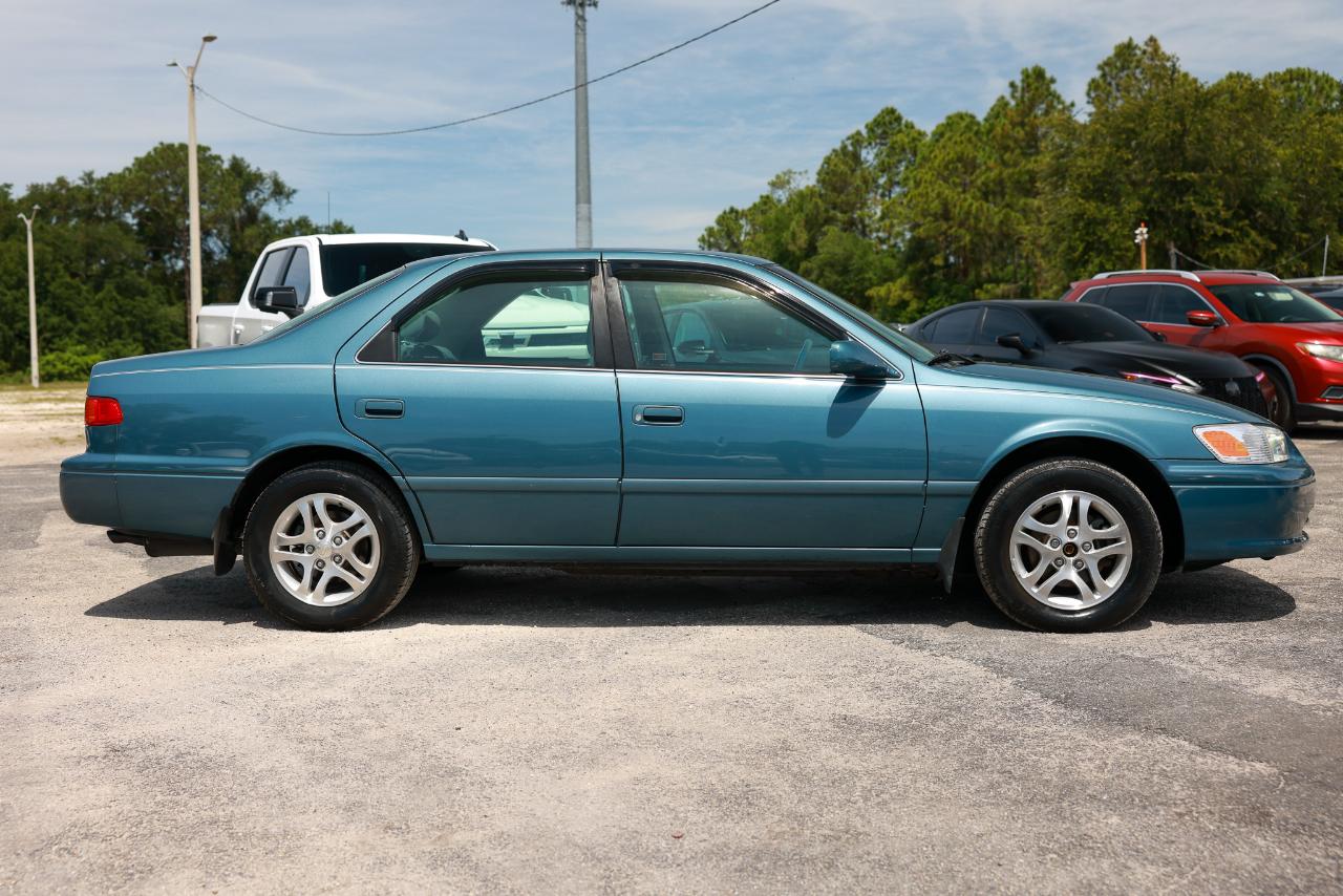 Toyota Camry  2000