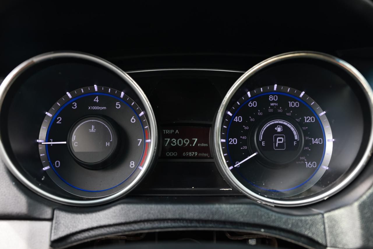 Hyundai Sonata GLS 2011