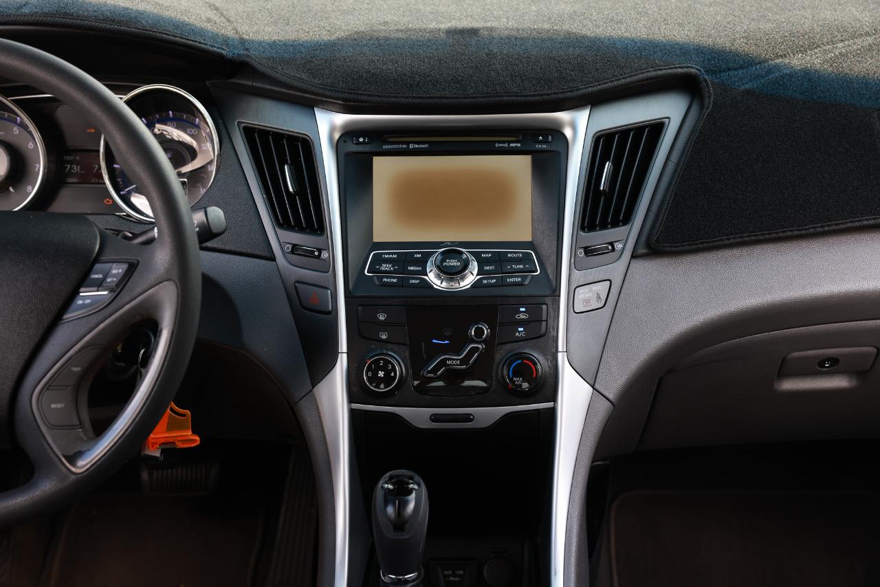 Hyundai Sonata GLS 2011