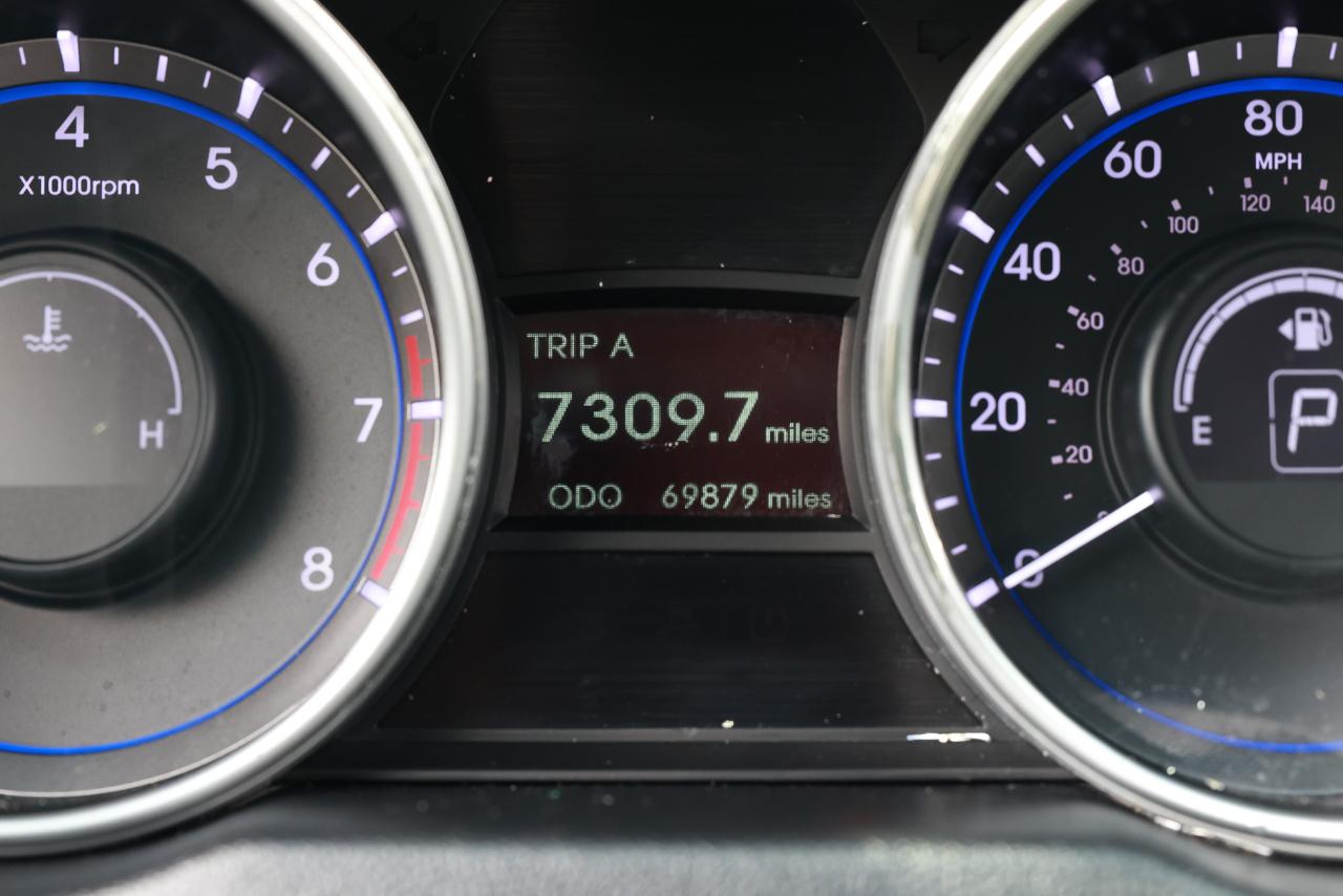 Hyundai Sonata GLS 2011