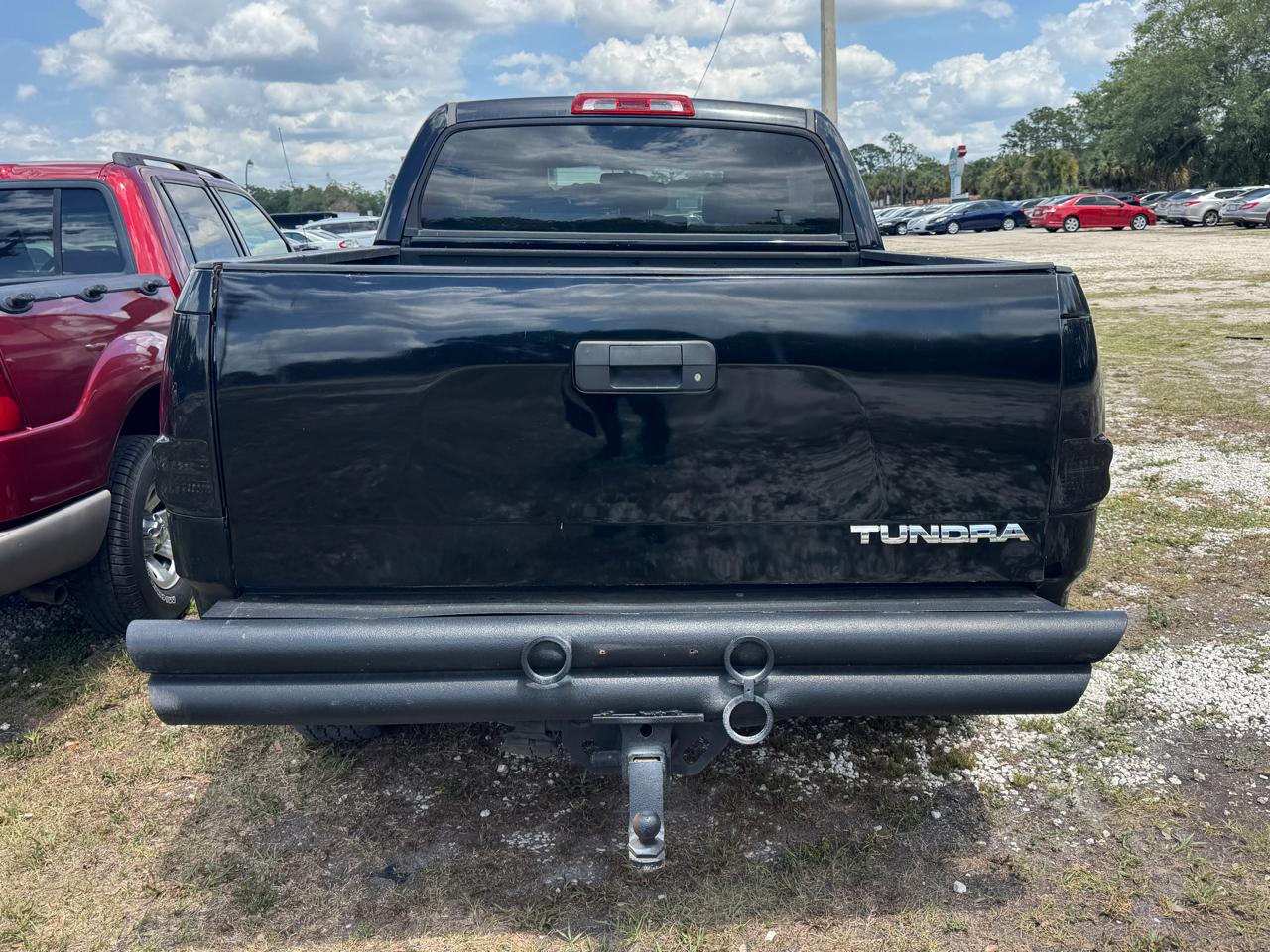 Toyota Tundra 2WD Truck  2010