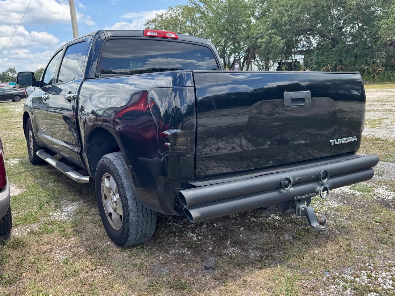 Toyota Tundra 2WD Truck  2010