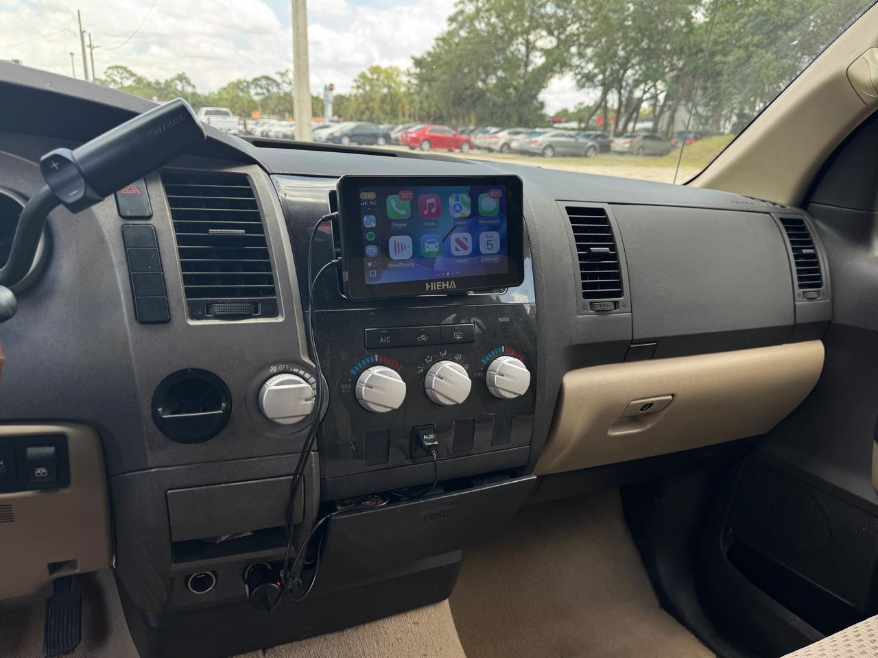 Toyota Tundra 2WD Truck  2010