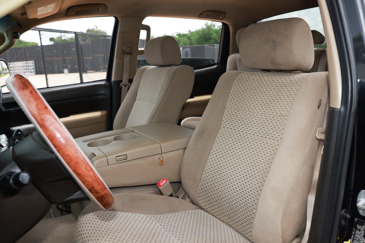 Toyota Tundra 2WD Truck  2010