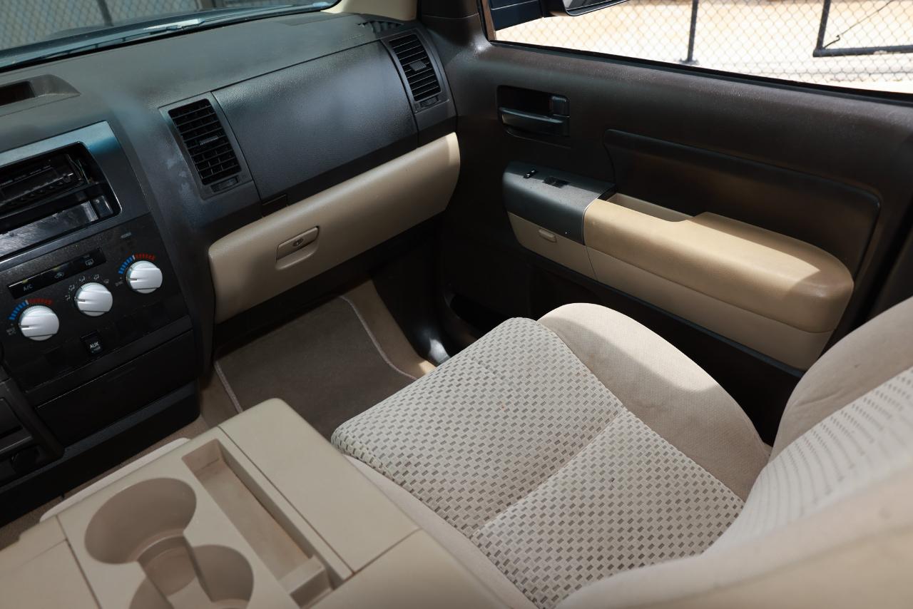Toyota Tundra 2WD Truck  2010