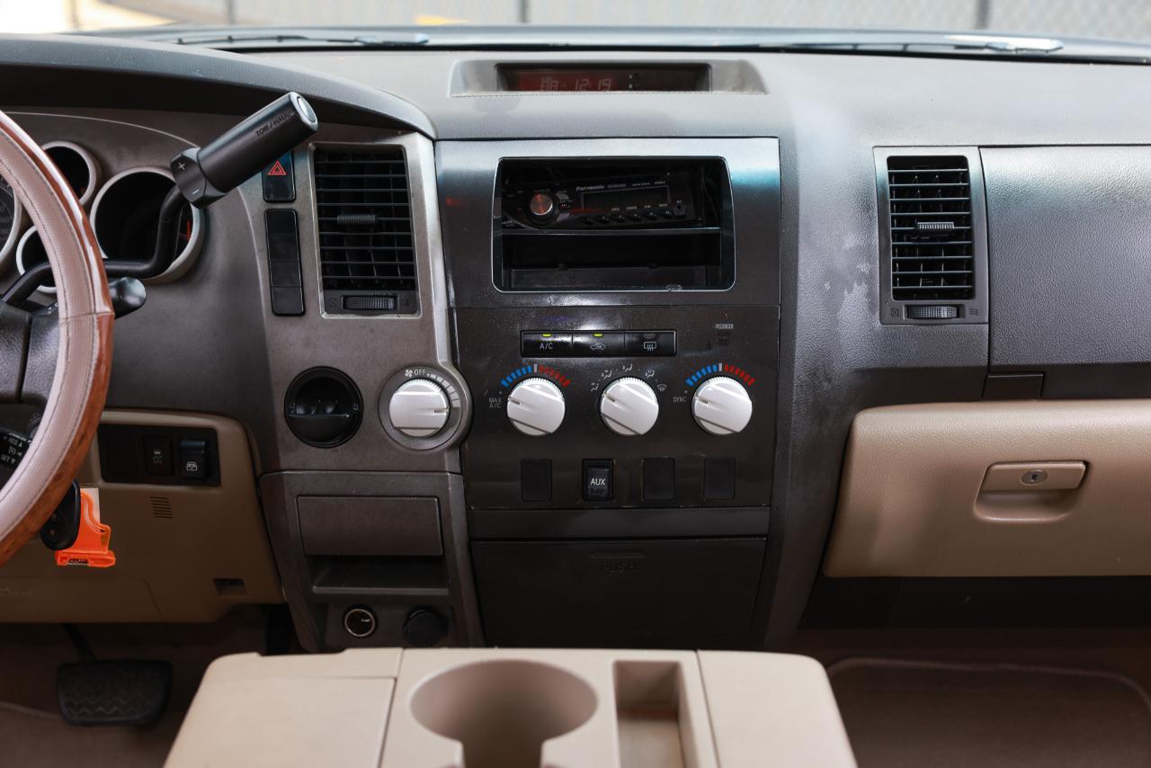 Toyota Tundra 2WD Truck  2010