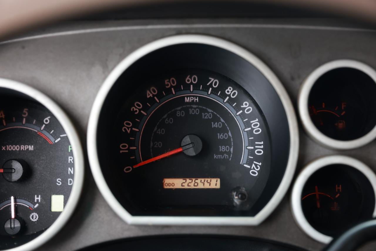 Toyota Tundra 2WD Truck  2010