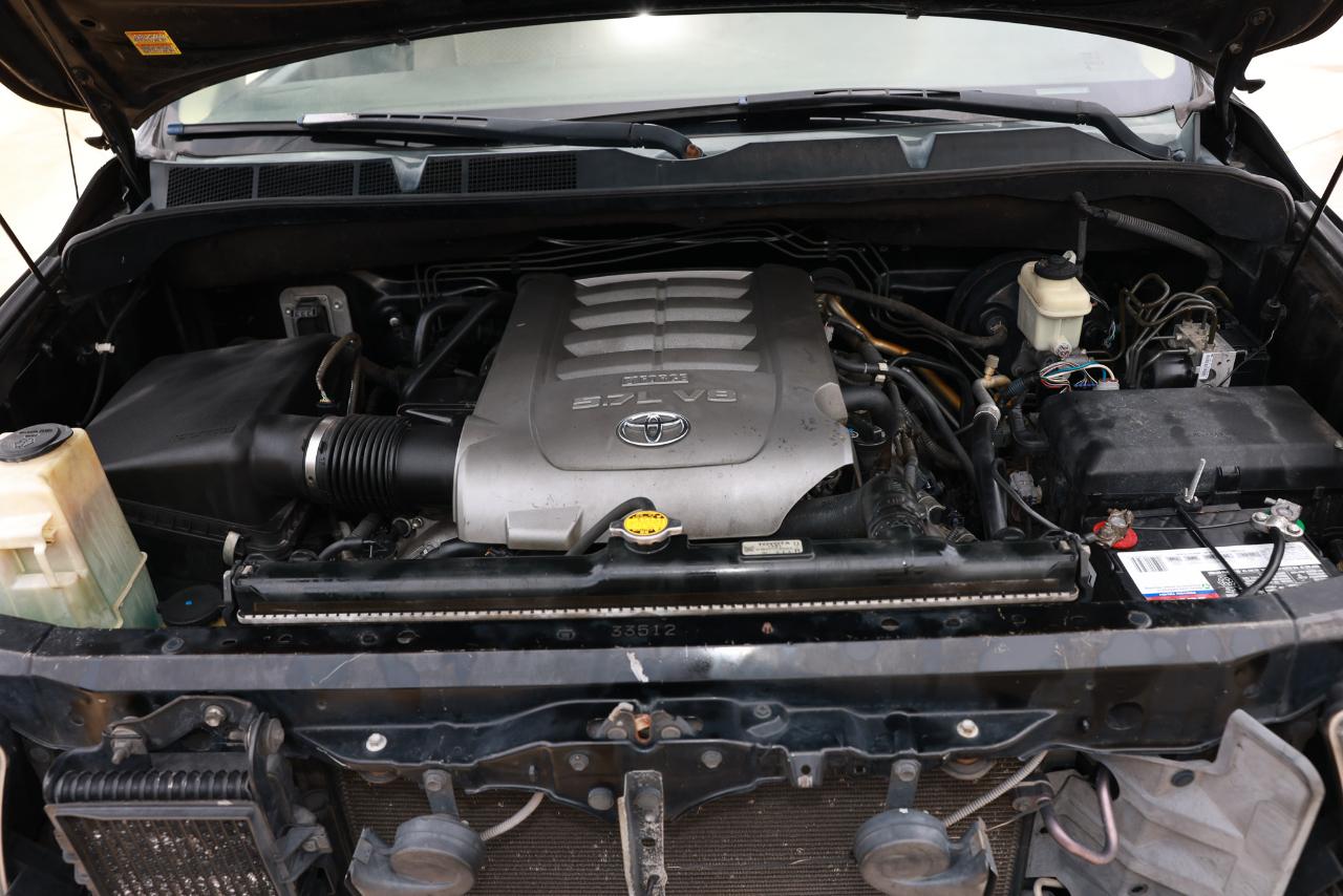 Toyota Tundra 2WD Truck  2010