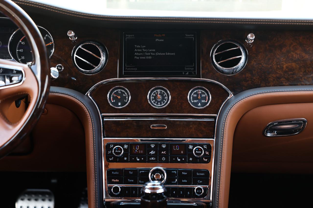 Bentley Mulsanne  2016