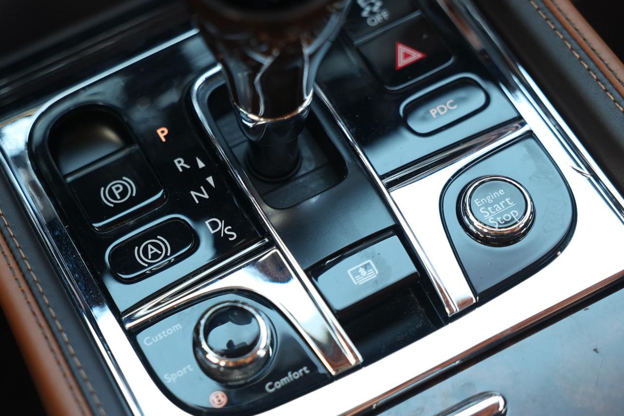 Bentley Mulsanne  2016