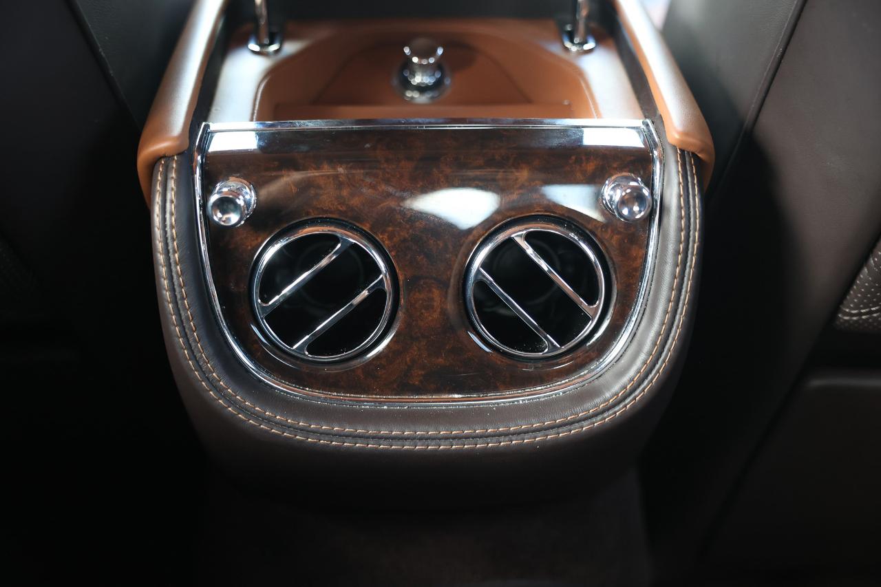 Bentley Mulsanne  2016