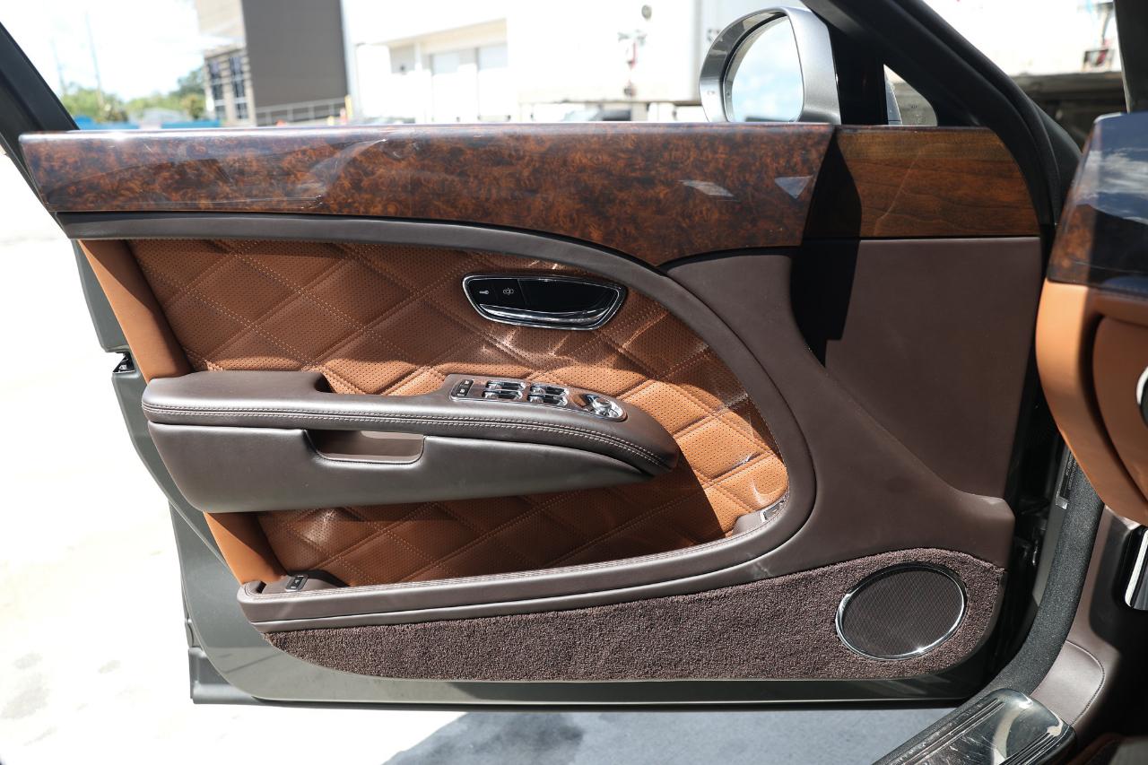Bentley Mulsanne  2016