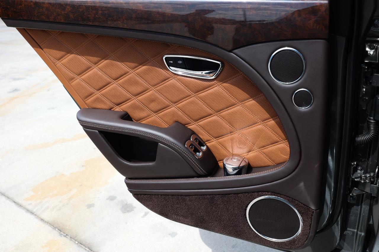 Bentley Mulsanne  2016