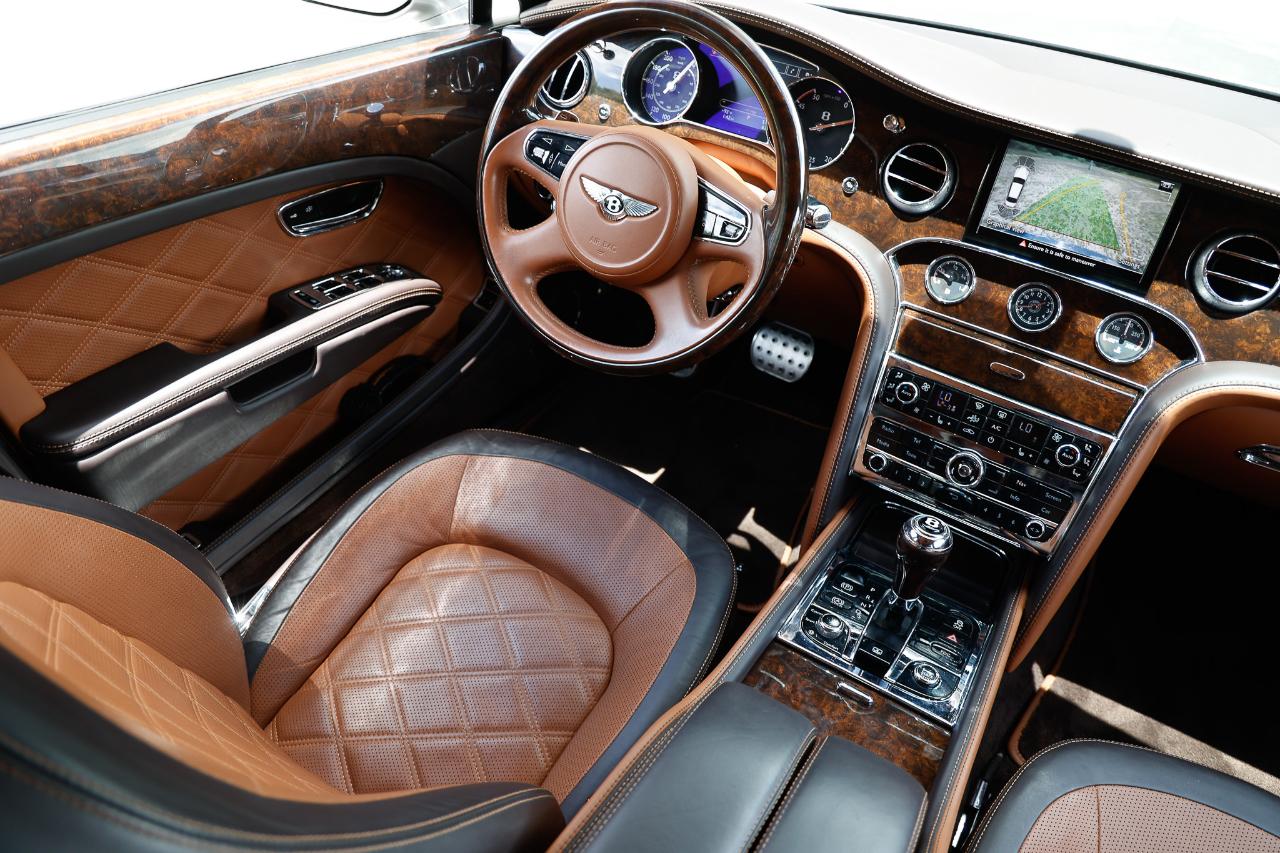 Bentley Mulsanne  2016