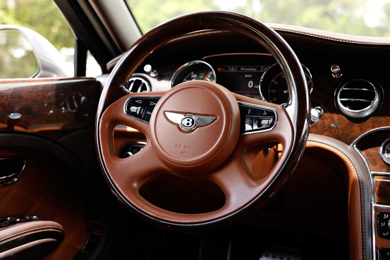 Bentley Mulsanne  2016