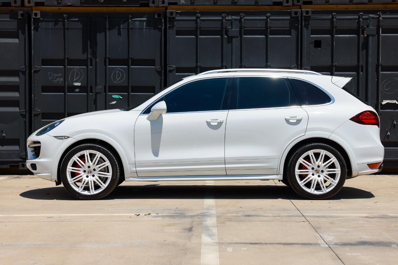 Porsche Cayenne  2014