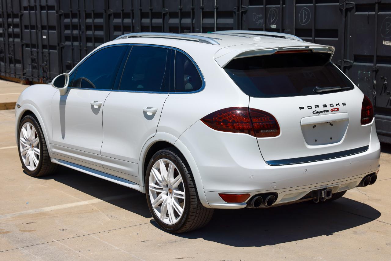 Porsche Cayenne  2014
